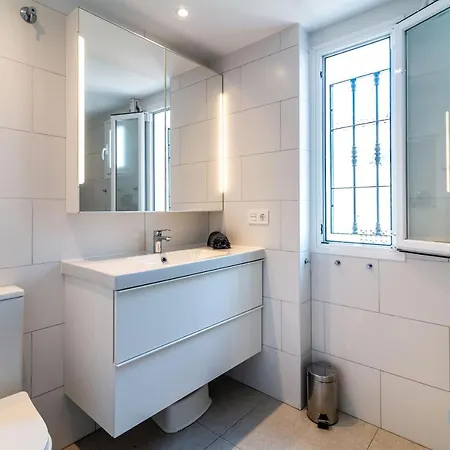 Renovated Penthouse In Naranjos Apartment *