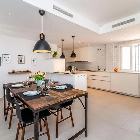 Renovated Penthouse In Naranjos Apartment Marbella