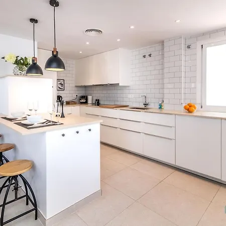 Renovated Penthouse In Naranjos * Marbella