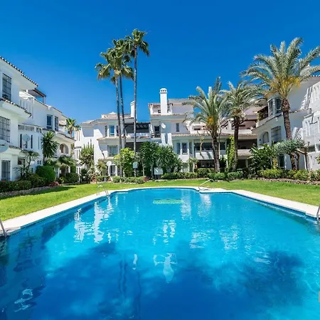 Renovated Penthouse In Naranjos Apartment