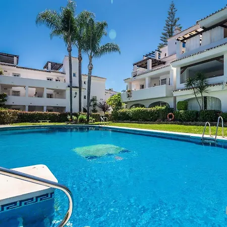 Renovated Penthouse In Naranjos Apartment *