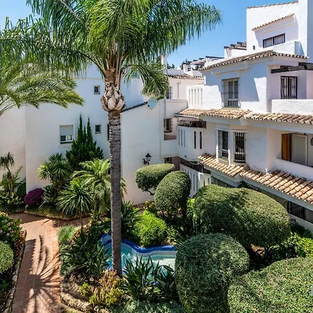 Renovated Penthouse In Naranjos Marbella